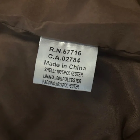 NWT Papillon Women's Chocolate Quilted Hooded Vest - Picture 3 of 7